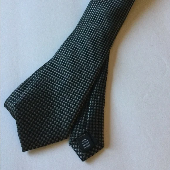 NORDSTROM NENS SILK TIE BLACK GRAY SMALL CHECK NEW